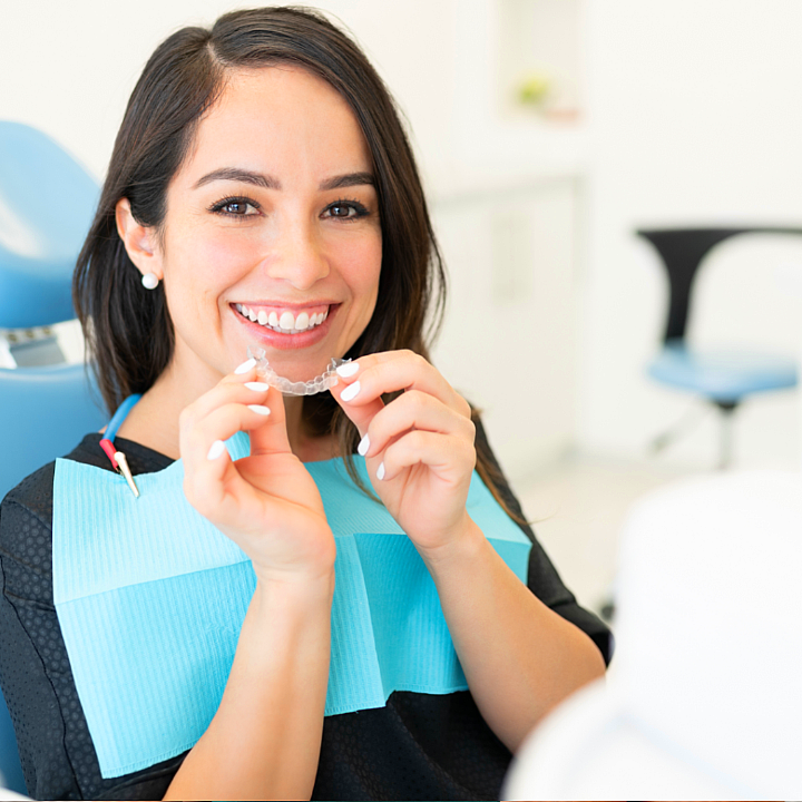 Start Invisalign Or Veneers, Get Free Teeth Whitening